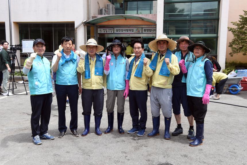 경남도의회 미래통합당 의원들 수해복구 봉사활동