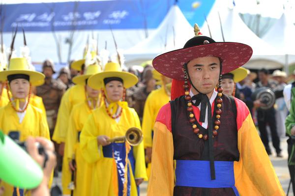 허기도 의장 2011 대장경 천년 세계문화축전 대회 참석