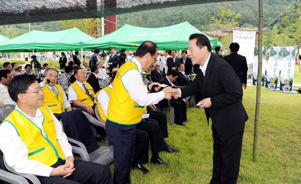 김오영 의장 제1회 무궁화 대축제 및 문학상 시상식 참석