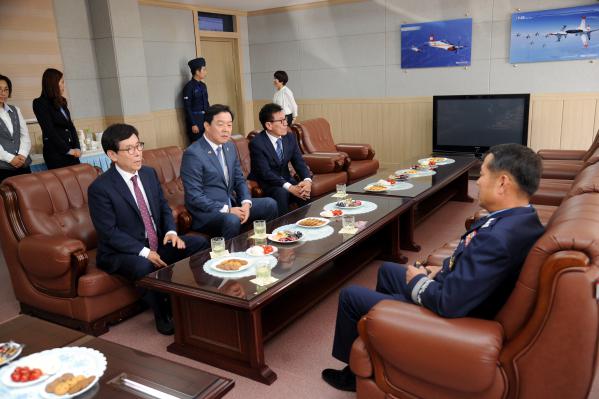 제11회 경남사천항공우주엑스포 개최식 참석