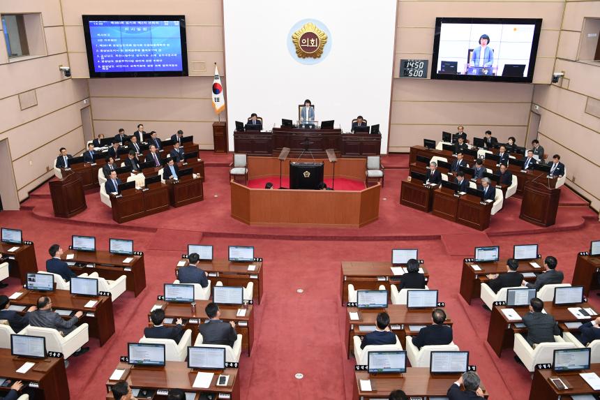 경상남도의회, 본회의 진행 시 ‘수화통역 서비스’ 제공