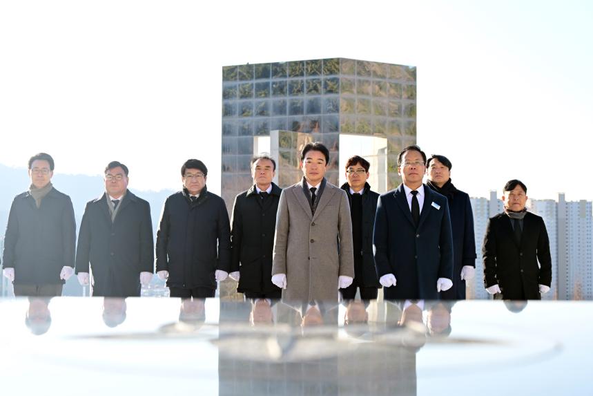 2026년 병오년 신년맞이 현충시설 참배