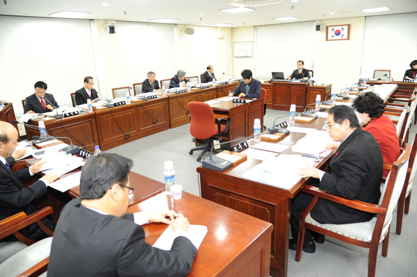  2013년도 경상남도 제2회 추가경정예산안 종합심사