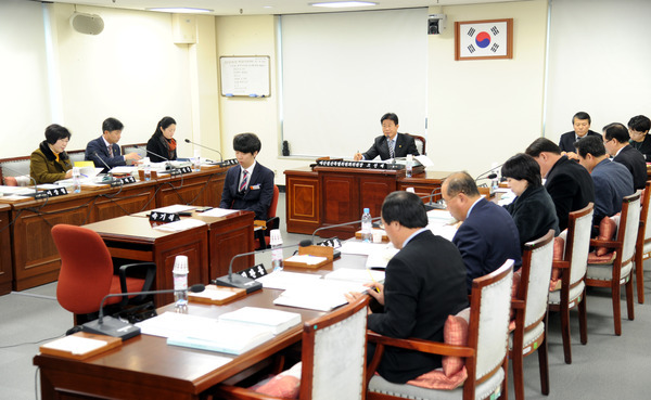 도청소관 예결특위, 2014년도 경상남도 제2회 추경 종합심사