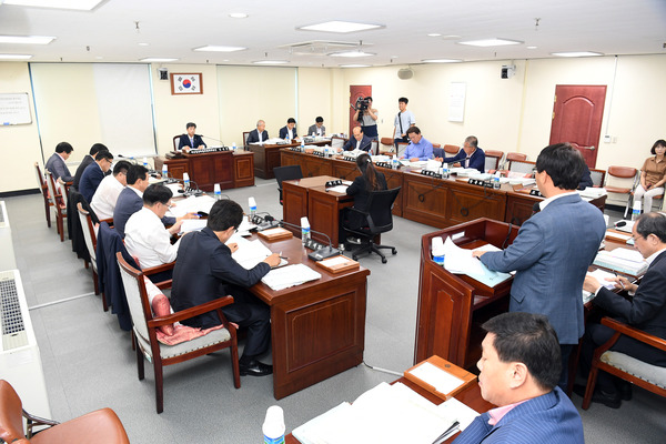 도청 소관 예산결산특별위원회 제3/4차 회의