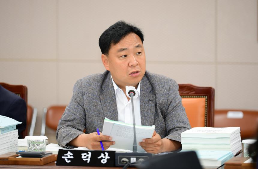 도청 소관 예산결산특별위원회 회의