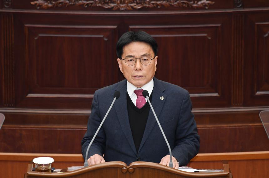 제421회 임시회 제4차 본회의