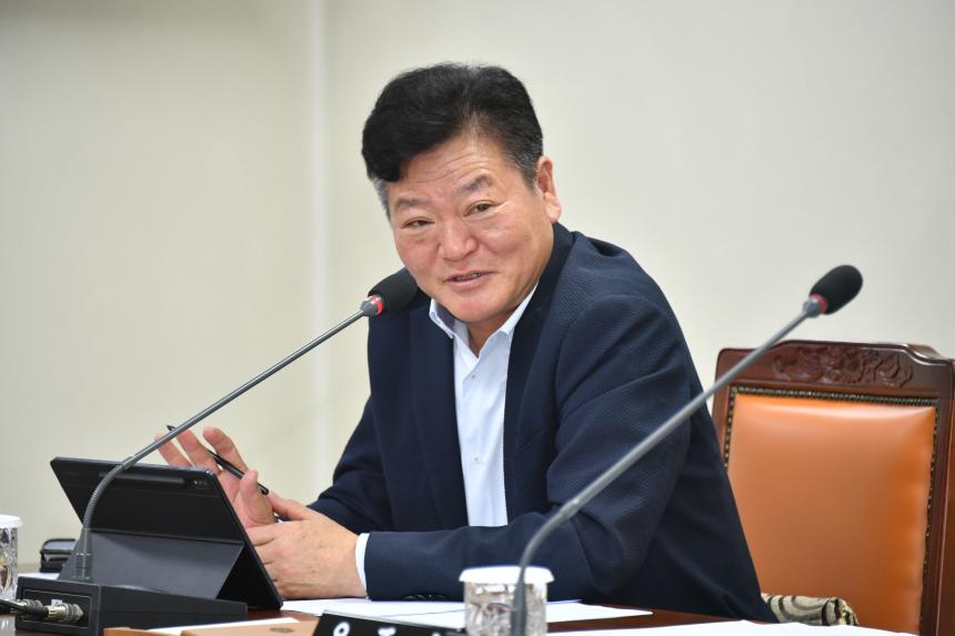 제422회 임시회 제1차 기획행정위원회