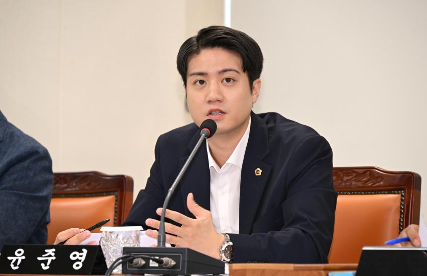 제425회 임시회 제2차 기획행정위원회