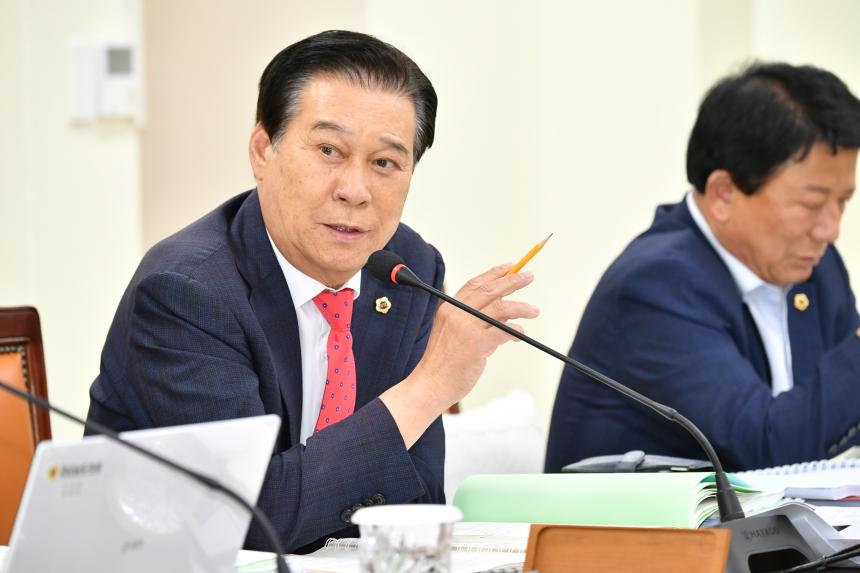 제426회 임시회 제1차 경제환경위원회 