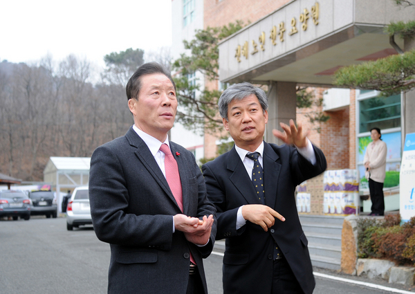 김오영 의장, 설 맞이 사회복지시설 방문 사진 - 3
