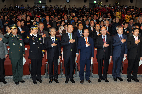 김윤근 의장, 제97주년 대한민국임시정부 수립 기념식 참석 - 1