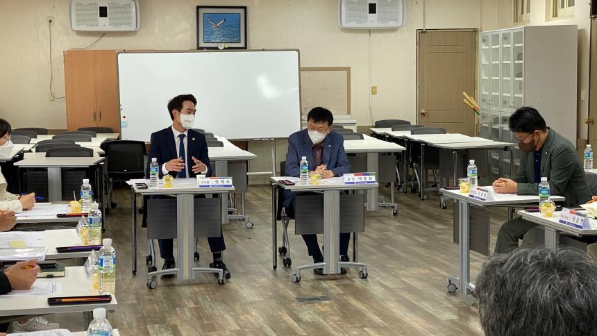 정재욱 의원, 경남과학고 급식 운영 업무 협의회 개최 - 2