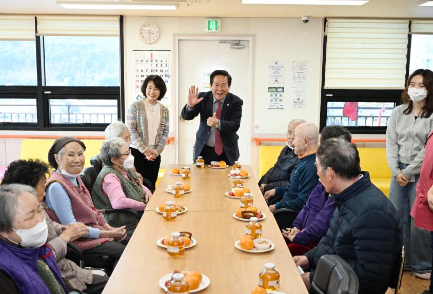 경상남도의회 박인 부의장, 설맞이 복지시설 위문 온정 나눠 - 1