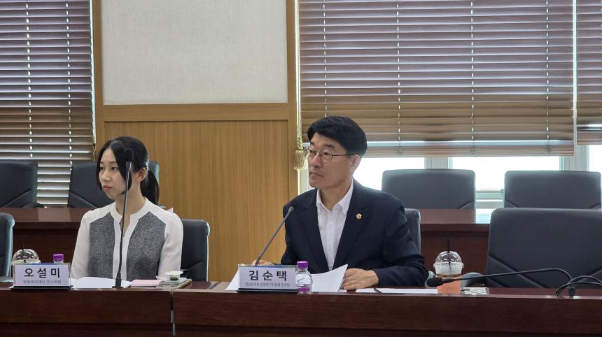 노인인구 72만 시대, 경남형 고령친화도시의 해법은? - 2