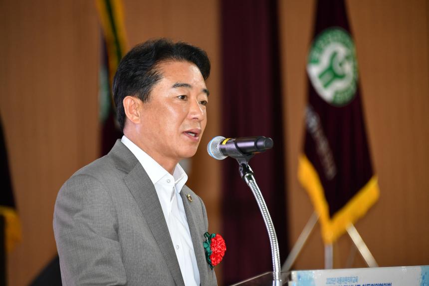 경남도의회 최학범 의장, 아동위원협의회 직무교육 개회식 참석 - 3