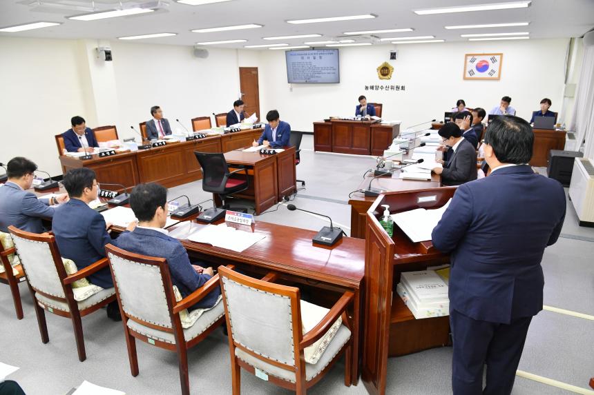 도의회 농해수위, 농작물 재해보험 및 복구단가 현실화 촉구 - 3