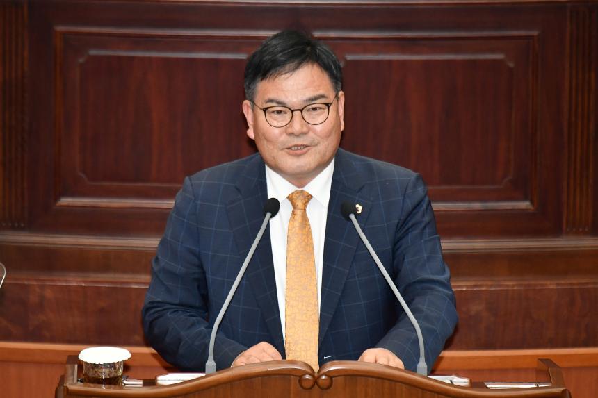 허동원 도의원, “요양보호사 처우 개선 위한 적극적 제도 마련 시급” - 1