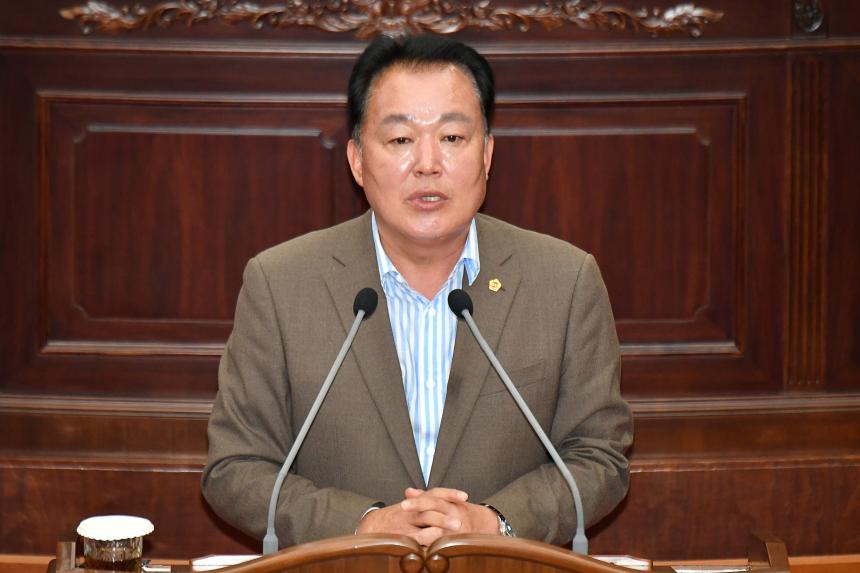 박주언 위원장, 경남 청년 일자리 현실 진단… - 1