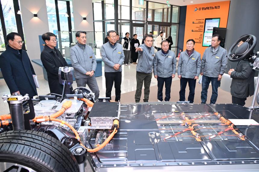 건설소방위원회, 도시재생과 첨단 물류기반 현장 점검 - 3